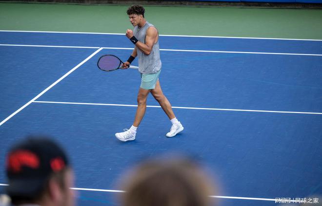 失误并保持 失误并保持